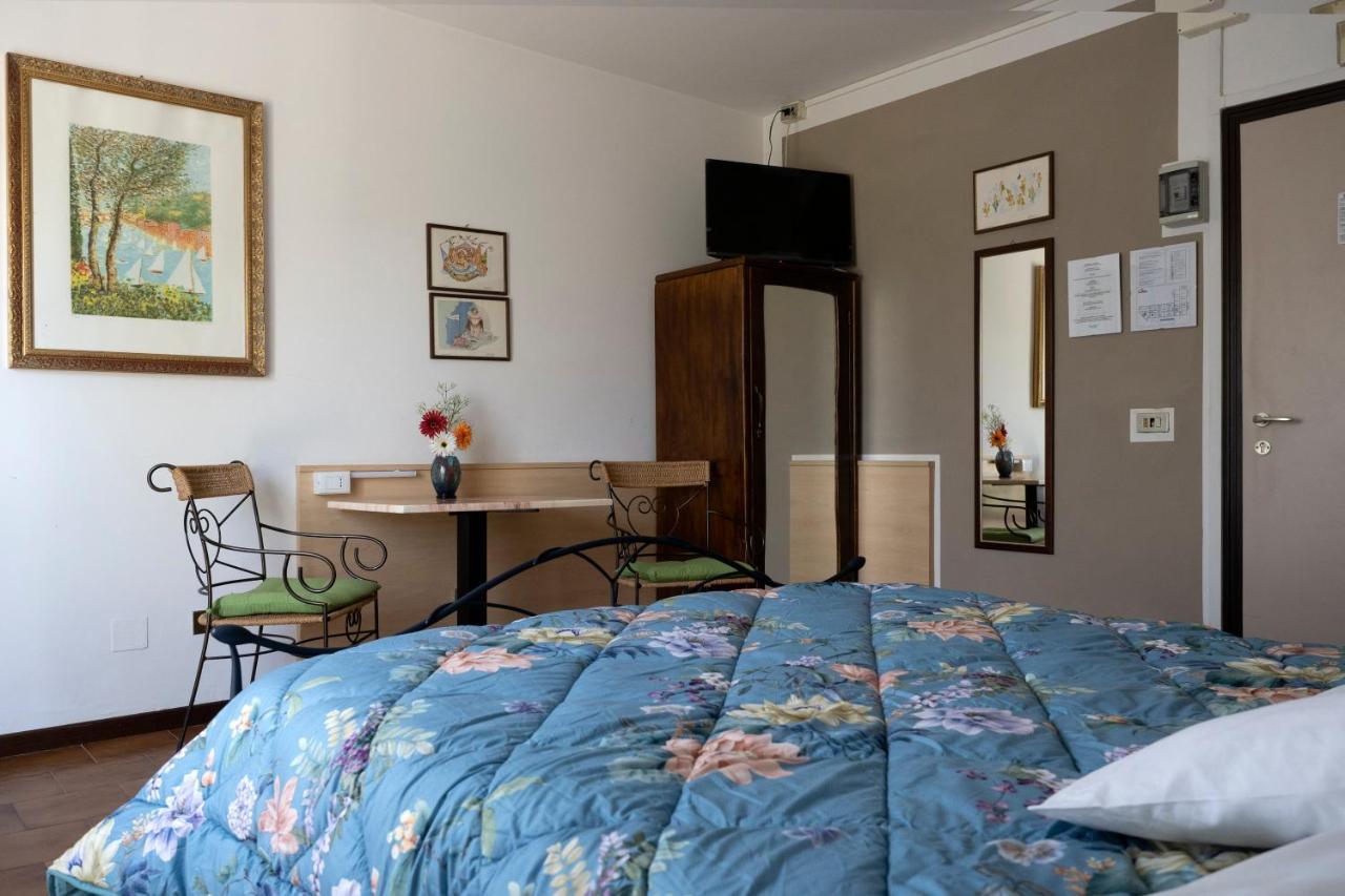 Hotel La Vela Castelnuovo Rangone Екстер'єр фото